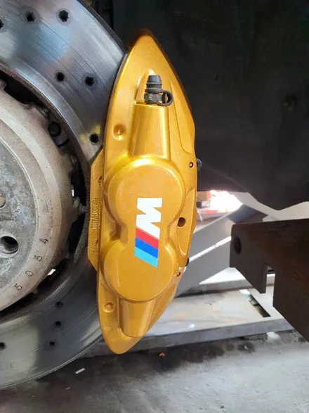 BMW M4차량 캘리퍼 우레탄도색 로즈골드 색상 / 안성, 평택, 오산