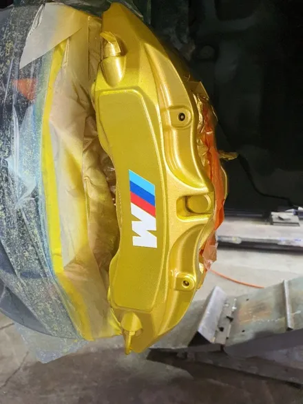 BMW g30 5시리즈 골드색상 캘리퍼도색 우레탄도색 / 안성, 평택, 오산