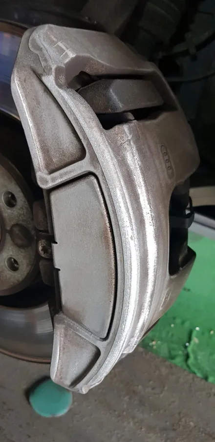 아우디 a7 캘리퍼도색 audi ceramic 우레탄 캘리퍼 도색. / 안성, 평택, 오산