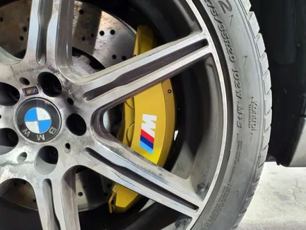 BMW M5 캘리퍼도색 세라믹캘리퍼 골드 우레탄도색 / 안성, 평택, 오산