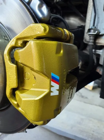 BMW g30 5시리즈 골드색상 캘리퍼도색 우레탄도색 / 안성, 평택, 오산