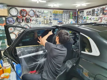 2020 더 뉴 그랜저 레인보우 V70 프리미엄썬팅 노원구 성북구 동대문구 오로라자동차용품  신차패키지,신차검수는 오로라자동차용품 :ㅇ