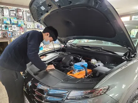 현대 2021 투싼 NX4 아마존 그레이  신차검수 신차패키지시공은 노원구 동대문구 성북구 오로라자동차용품입니다 :-)