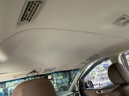 현대 그랜드스타렉스 비클시네마 VC173RD 천정모니터 노원구 동대문구 성북구 오로라자동차용품에서 장착해보세요 :-)