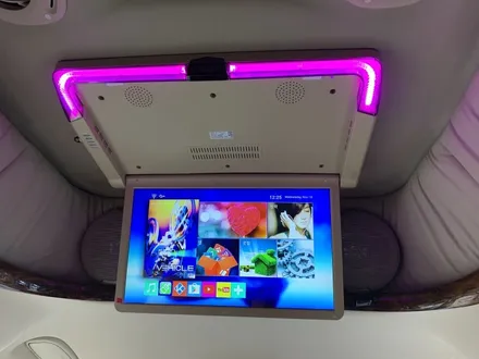 기아 카니발 비클시네마 VC173AD 레인보우 천정모니터 노원구 동대문구 성북구 오로라자동차용품에서 장착해보세요 :-)