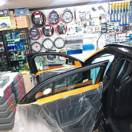 벤츠 GLA 45 AMG 한정판 성북구 썬팅 오로라 레인보우 V70 전체 시공이야기 :-)