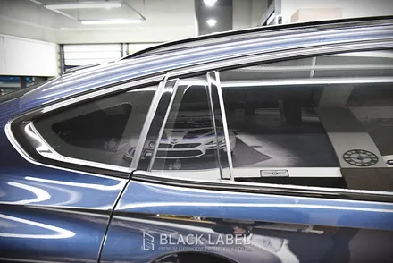 BMW G06 X6 생활보호 PPF / 크롬죽이기 : 윈도우몰딩, 루프랙 유광블랙 랩핑 / 블랙그릴 1:1 교체 / 블랙 머플러팁 부착 / 하남PPF, 하남랩핑 시공전문 블랙라벨 / 하남 초일동