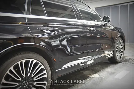 준대형 SUV 미국의 럭셔리 브랜드 링컨 에비에이터 주차 문콕방지 도어 4EA, 헤드라이트 PPF 시공/ KF-21 최상급 PPF/ 하남PPF, 하남신차패키지 시공전문 블랙라벨 / 하남 초일동