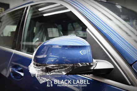 BMW X5 필요한 부위에만 쏙쏙~ PPF 시공으로 편안한 관리를 해보세요. 본넷, 실내, 전면 하이그로시, 생활보호패키지, 도어스텝 PPF 시공. 하남PPF 블랙라벨. / 하남 초일동