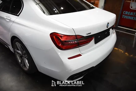 2016 BMW G11 740d 에이버리 유광 화이트 전체랩핑, 사이드스컷 M퍼포먼스 데칼 시공했어요. / 하남랩핑, 하남PPF 시공전문 블랙라벨 / 하남 초일동