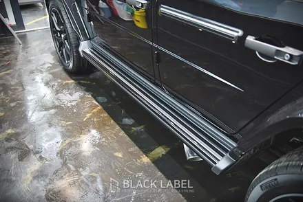 벤츠 G63 AMG G바겐 사이드스텝 크롬죽이기 / 오토벨벳 고광택 하이글로시 / 하남PPF, 랩핑 블랙라벨 / 하남 초일동