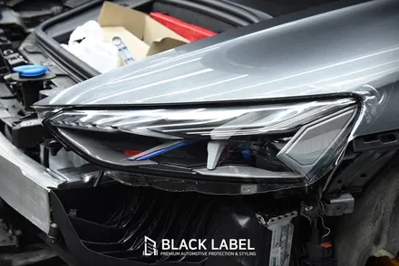 아우디 이트론 GT (e-tron GT) 그릴 도색 및 PPF 시공과 블랙 엠블럼 교체, 룸미러형 블랙박스 장착 / 하남 PPF 시공은 블랙라벨에서 / 하남 초일동