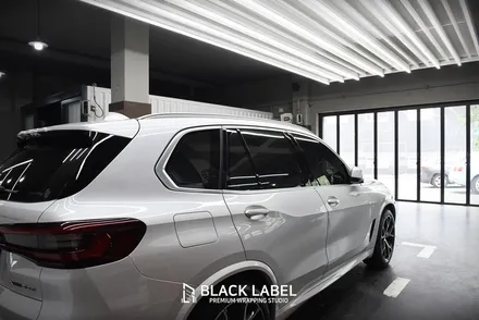 2022 BMW G05 X5 30d : 본넷PPF, 생활보호PPF, 크롬죽이기, 사이드미러 랩핑 시공 / 하남PPF, 하남랩핑 시공전문 블랙라벨 / 하남 초일동