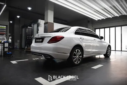 메르세데스 벤츠 C클래스 3M 유광화이트 전체랩핑, 3M 유광블랙 루프스킨 / 하남랩핑, 하남PPF 블랙라벨 / 하남 초일동