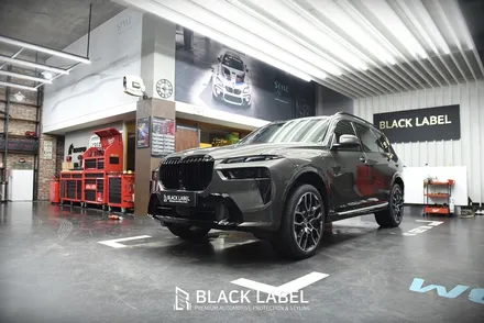 BMW X7 LCI 신차 PPF와 크롬죽이기, 블랙그릴 및 레터링 교체, 50주년 엠블럼 / 하남PPF 시공전문 블랙라벨 입니다. / 하남 초일동