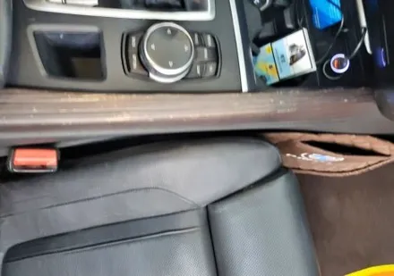 BMW X5 실내 카본 포인트 랩핑, 성남 위례 자동차 랩핑 전문 프로젝트알 / 성남시 수정구 창곡동