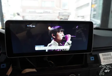 BMW 12.3인치 안드로이드 올인원 고화질 광각 후방카메라에 오프아틀란까지