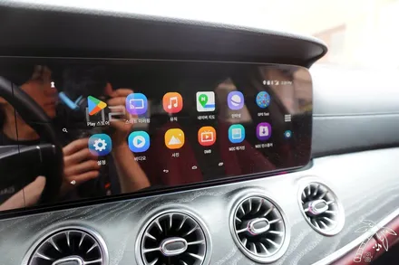 벤츠 CLS450 NTG6 카오디오 튜닝 안드로이드오토 애플카플레이 말고 M2C로 고화질 유튜브 Tmap 넷플릭스 보기