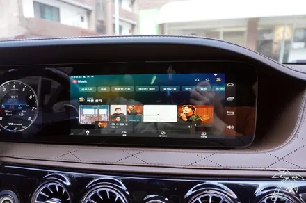 벤츠 S63 AMG W222 유튜브 넷플릭스 보는 방법 큐로이 최신형 안드로이드 설치! 터치 안되는 NTG 5.5 시스템에서 사용 가능하고 싱크밀림 없습니다