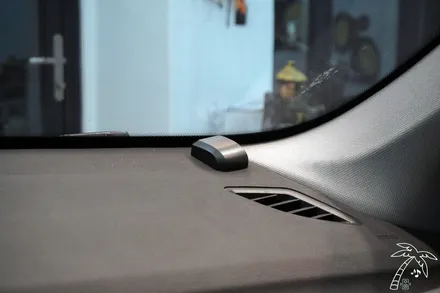 BMW X1 F48 편의성과 성능 모두 갖춘 현실적인 카오디오 튜닝 방법 안내 Feat 15in 안드로이드 올인원 포칼 스피커 아이나비 퀀텀3 블랙박스 설치