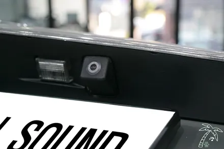 자동차는 살아있다! W212 벤츠 E클래스 모니터 고장 안드로이드 올인원으로 튜닝