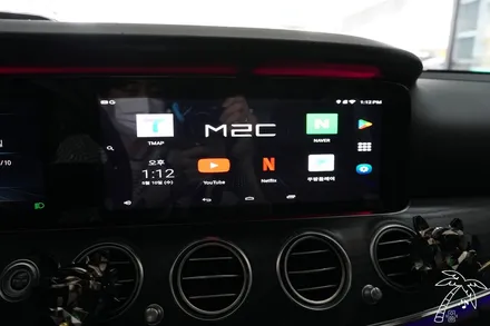 2018 벤츠 W213 모니터 활용도 높이는 방법! M2c 터치로 안드로이드 어플리케이션 사용하기