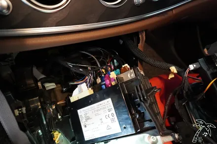 2018 벤츠 W213 모니터 활용도 높이는 방법! M2c 터치로 안드로이드 어플리케이션 사용하기
