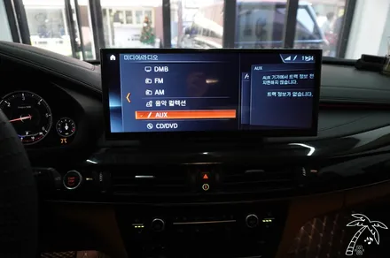 BMW X6 15.8인치 대화면 안드로이드 올인원 설치와 F16 순정 터치 동작 TEST! 기존 14.9인치랑은 정말 많은것이 달라요