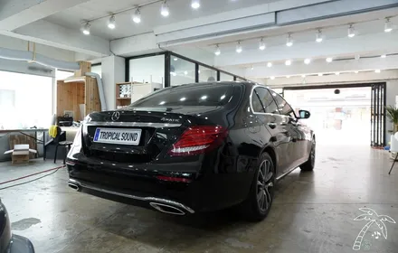 2018 벤츠 W213 모니터 활용도 높이는 방법! M2c 터치로 안드로이드 어플리케이션 사용하기