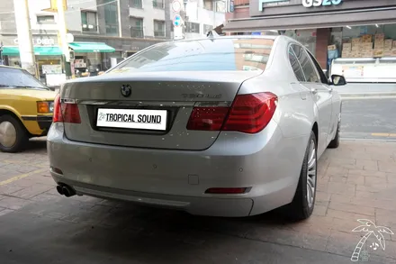 BMW 7시리즈 12.3인치 안드로이드 올인원 설치 자동차 모니터로 4G 인터넷 사용하기