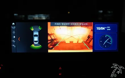 BMW 3시리즈 15in 안드로이드 올인원과 앰비언트 스피커 튜닝으로 나만의 자동차 가질 수 있습니다