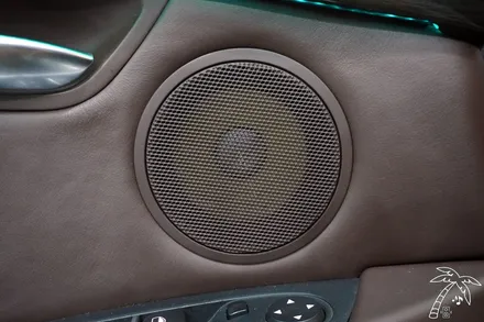 BMW 5GT 안드로이드 올인원 15inch 설치와 카오디오 튜닝 전용 트위터 커버 스피커 DSP amp 설치로 가성비 최고 차량 만들기