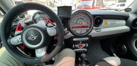 BMW 미니 쿠퍼 S 안드로이드올인원 카플레이 안드로이드오토 미니전용안드로이드 티맵 카카내비 유뷰브 넥플릭스 [부천AMG] / 경기 부천