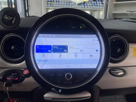BMW 미니 쿠퍼 S 안드로이드올인원 카플레이 안드로이드오토 미니전용안드로이드 티맵 카카내비 유뷰브 넥플릭스 [부천AMG] / 경기 부천