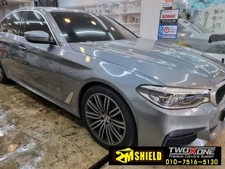 BMW 5시리즈 530i 실내랩핑 스웨이드 알칸타라 / 부산 사상구