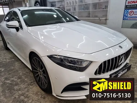 화이트에서 사틴블랙으로 전체 랩핑한 벤츠 cls / 부산 사상구