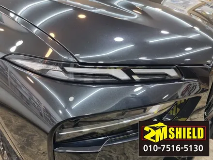 BMW X7 차량 전체 크롬죽이기 랩핑 작업 완전 블랙으로 / 부산 사상구
