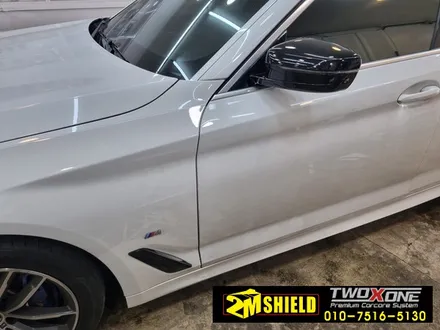 BMW 5시리즈 G30 사이드미러 휀더 가니쉬 랩핑 / 부산 사상구