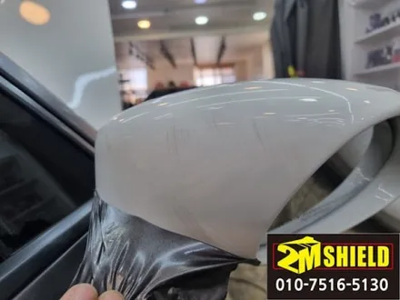 전체 랩핑된 차량은 구입시 신중하게. 포르쉐 파나메라 랩핑제거 / 부산 사상구