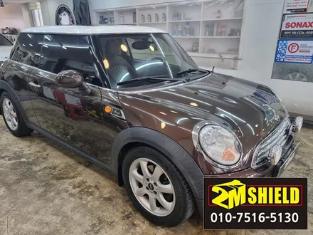 BMW 미니 쿠퍼 루프스킨 재시공 손상필름 제거포함 / 부산 사상구