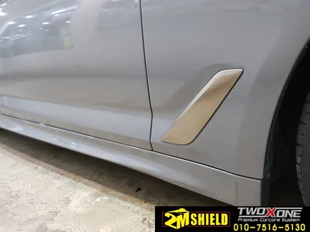 BMW M550D 전체 랩핑 락그레이로 변신 / 부산 사상구