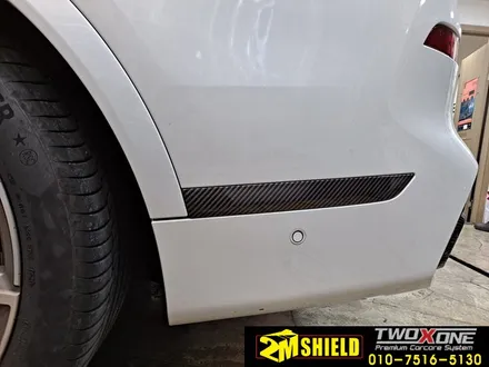 진주에서 오신 BMW X7 크롬죽이기 입체 카본 랩핑 / 부산 사상구