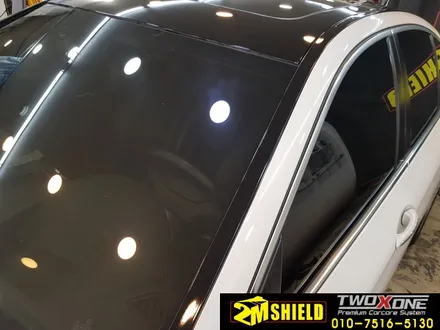 BMW 5시리즈 F10 오래된 루프스킨 제거 및 재시공 / 부산 사상구