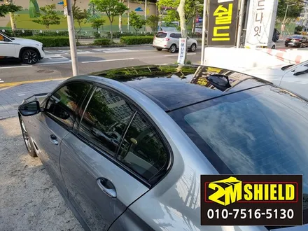 5시리즈 차량은 역시 크롬죽이기 루프스킨 잘 어울립니다. / 부산 사상구
