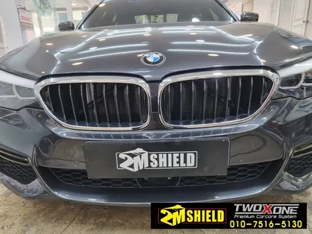 BMW 5시리즈 그릴 윈도우 몰딩 크롬죽이기 랩핑 / 부산 사상구