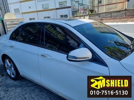 벤츠 이클래스 e-class 윈도우 몰딩 백화현상 복원 랩핑하기 / 부산 사상구