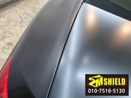 화이트에서 사틴블랙으로 전체 랩핑한 벤츠 cls / 부산 사상구