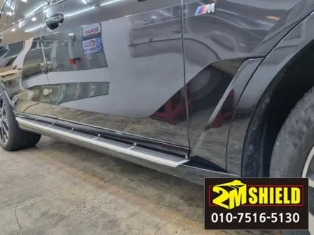 BMW X7 차량 전체 크롬죽이기 랩핑 작업 완전 블랙으로 / 부산 사상구
