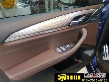 BMW X3(G1) 실내 하이그로시 카본 랩핑 / 부산 사상구