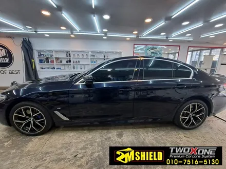 BMW 530E 크롬죽이기 랩핑작업 / 부산 사상구